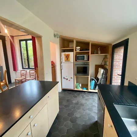 Agreable Maison De Sur Trois Etages Апартаменты Руан