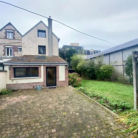 Agreable Maison De Sur Trois Etages Руан