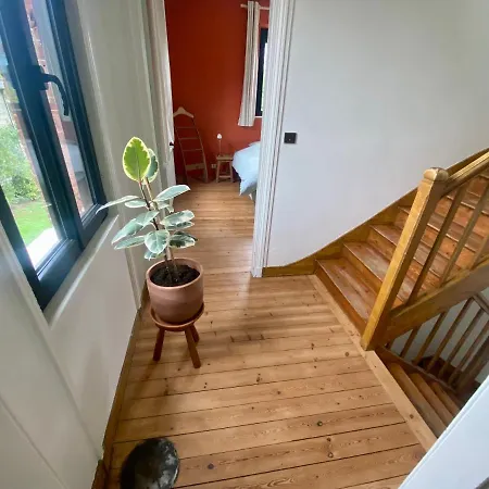 Agreable Maison De Sur Trois Etages Руан